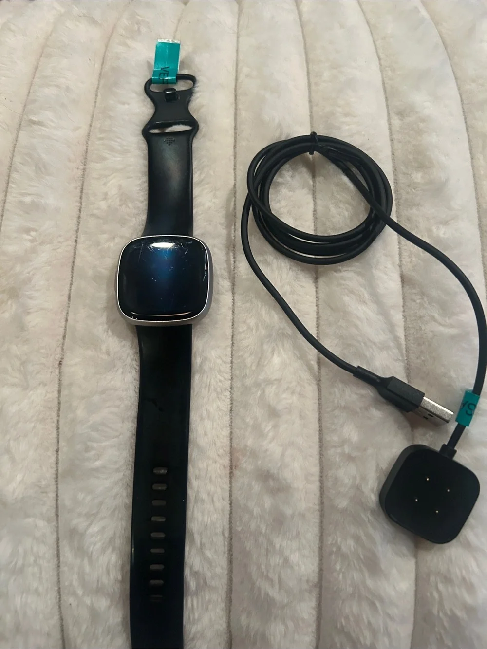 Fitbit Versa 4,  Smart Fitness Watch - Health & Activity Tracker